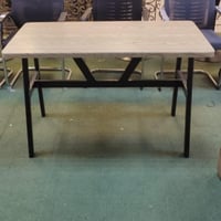 طقم طاولة و4 كراسي بيج