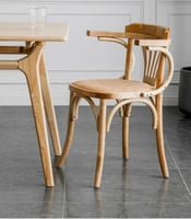 طقم 2 كراسي خشب فاتح