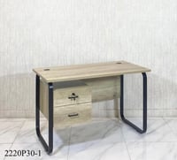 مكتب 100و120و140 سم عدة ألوان