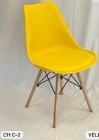 طقم 4 كراسي فايبر مع مقعد ارجل خشب