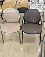 كرسي خارجي عدة ألوان