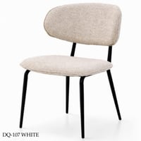 كرسي عدة ألوان