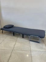 اريكة متعددة الاستخدامات