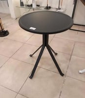 طاولات كوفي اسود وابيض