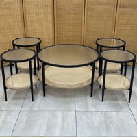 طقم طاولات زجاج وراتان عدة ألوان