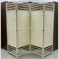 بارتشن لون أبيض