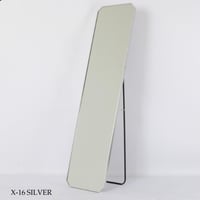 مرايا ستاند عدة الوان