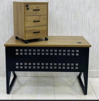 مكتب 120و140و160 سم عدة الوان