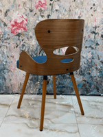 كرسي قماش مع خشب عدة ألوان