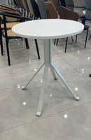 طاولات كوفي اسود وابيض