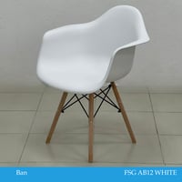 طقم كراسي لون أبيض 4