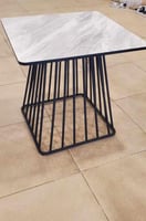 طاولة خدمة عصرية مصنوعة من بديل الرخام