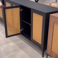 دولاب راتان أسود