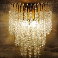 جداري عناقيد الكريستال