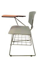 كرسي محاضرات مع طاوله