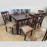 طقم طاولات طعام ماليزي و8 كراسي