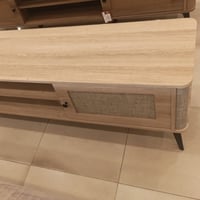 طاولة تلفزيون مقاس 180 سم خشبي فاتح