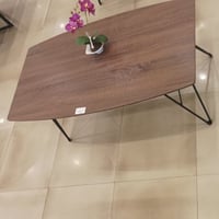 طاولة خدمة مودرن لون خشبي