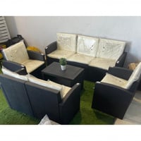 طقم 7 أشخاص مع طاولة