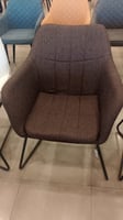 كرسي بني مودرن
