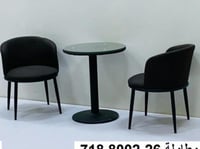 طقم طاولة وكرسيين أسود