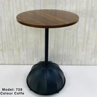 طاولة مفرد عدة ألوان