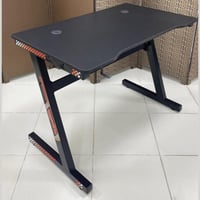 طاولة قيمنق خشب وحديد أسود مقاس 80و100 سم