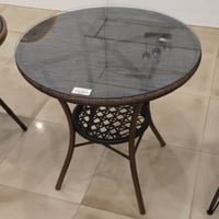 طاولة داخلي وخارجي يتحمل الحرارة والامطار