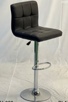 كرسي بار جلد عدة الوان