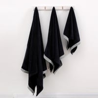 منشفة كورال فليس ملكية