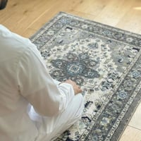 سجادة صلاة ميموري فوم مخملية