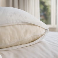 مخدة بتقنية الفوم المجزأ