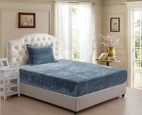 طقم شراشف مخمل نفر ونص 2 قطعة