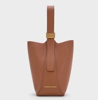 شنطة تشارلز اند كيث صغيرة - Edna bucket small