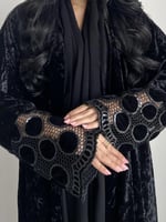 عبايه المخمليه