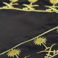 طرحه فاخره بشعار المملكه ( ذهبي )