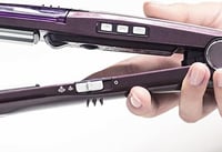 مكواة فرد الشعر بالبخار من بيبي لايس