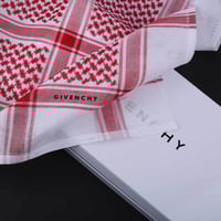 عرض شماغ عليك و شماغ علينا من جفنشي