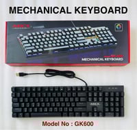 لوحة مفاتيح ميكانيكية للألعاب GK600