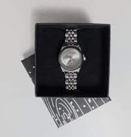 ساعة اطفال شبيهة رولكس