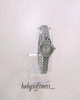 ساعة مواليد