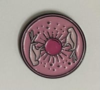 ستيكر معدني ايادي سحرية