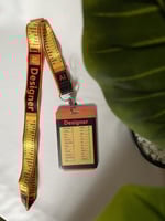 كارد هولدر مصمم