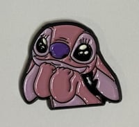 ستيكر معدني انجل