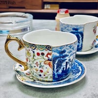 فنجان الشاي الفاخر بالزخارف المميزة