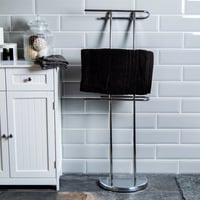 علاقة مناشف مطلية فضية