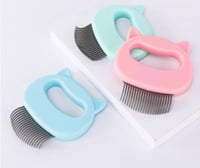 مشط خاصة بالحيوانات الأليفة - متوفرة بثلاث ألوان