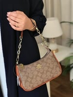 شنطة كوتش كتف