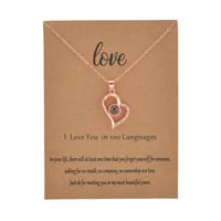 سلسال بقلادة بروجيكتور تعكس احبك ب 100 لغة شكل قلب...