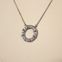 سلسال دائري فضي مرصع بأحجار زركون